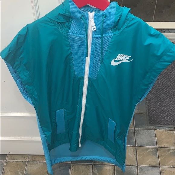 Nike workout vest brand new - Picture 1 of 1